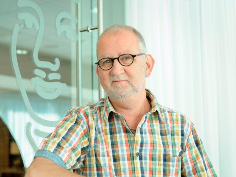 Periodiek schenken Hennie Machielsen